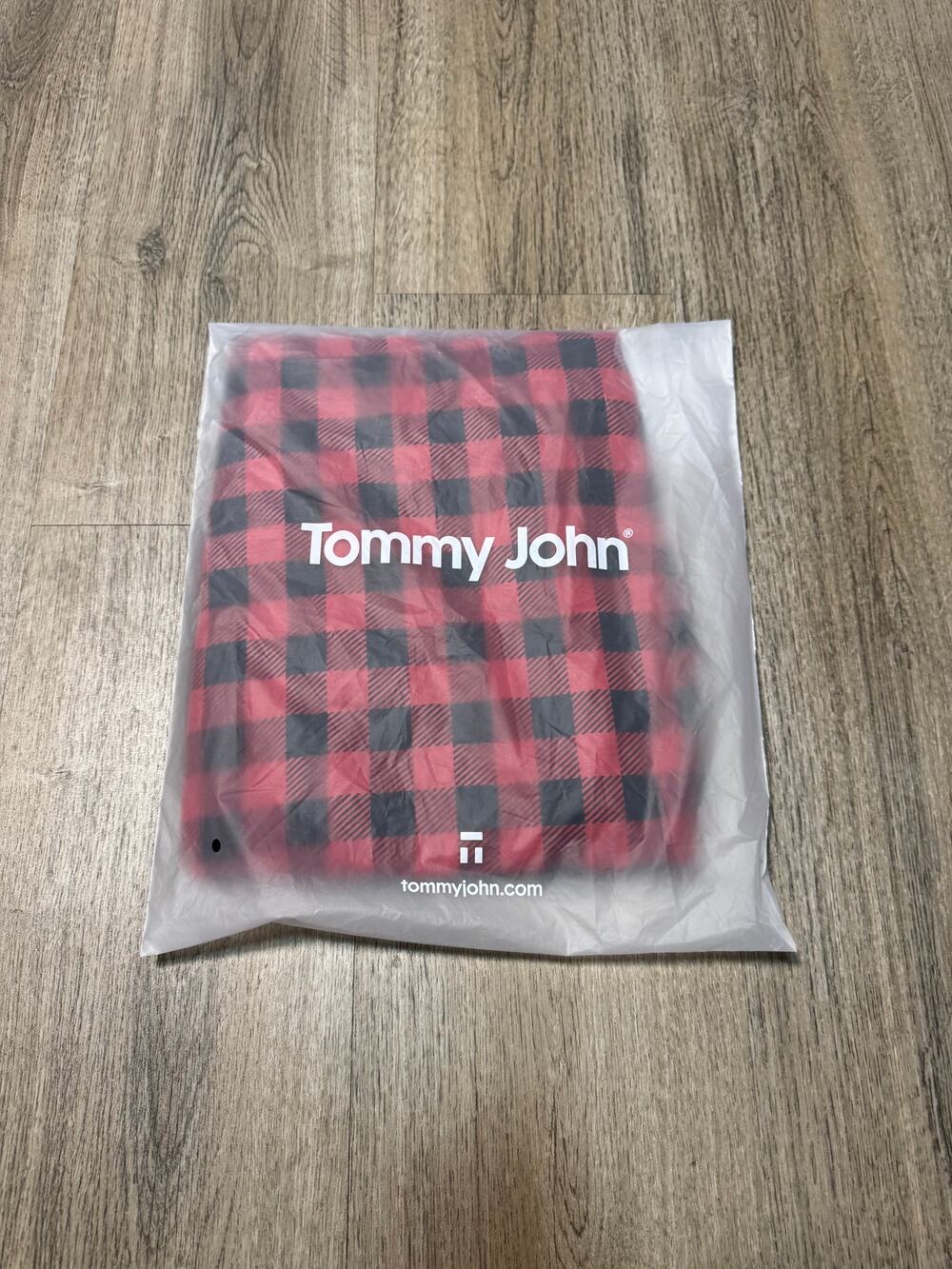 Tommy John Women's Red & Black Plaid Sleep Pants